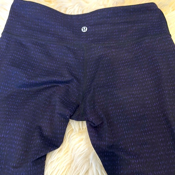 Lulu Lemon women’s mid-rise leggings size 8 - Picture 1 of 7